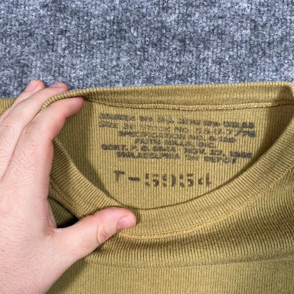 Vintage 1950 Military Wool Blend Thermal Undershirt Size 38‎ Olive Drab